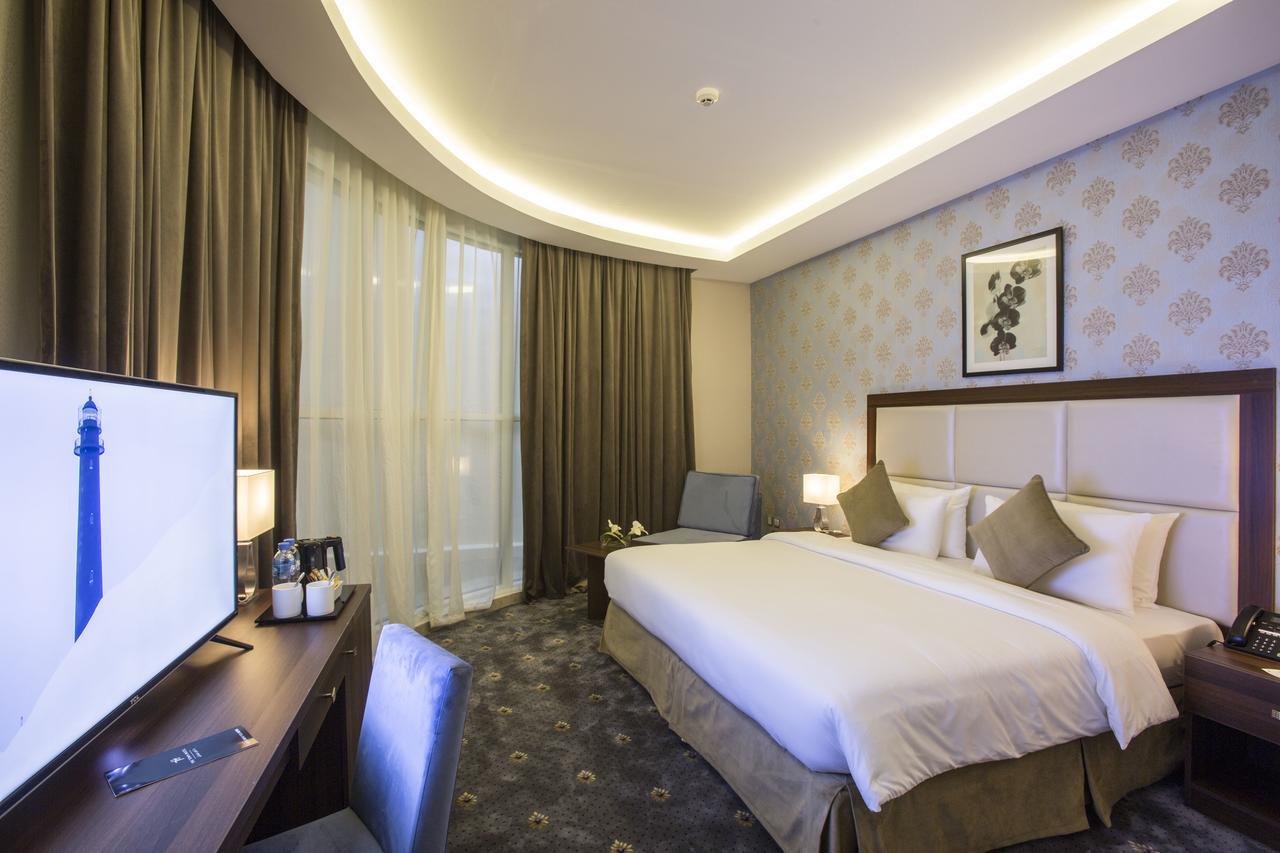 The Town Hotel Doha Kültér fotó