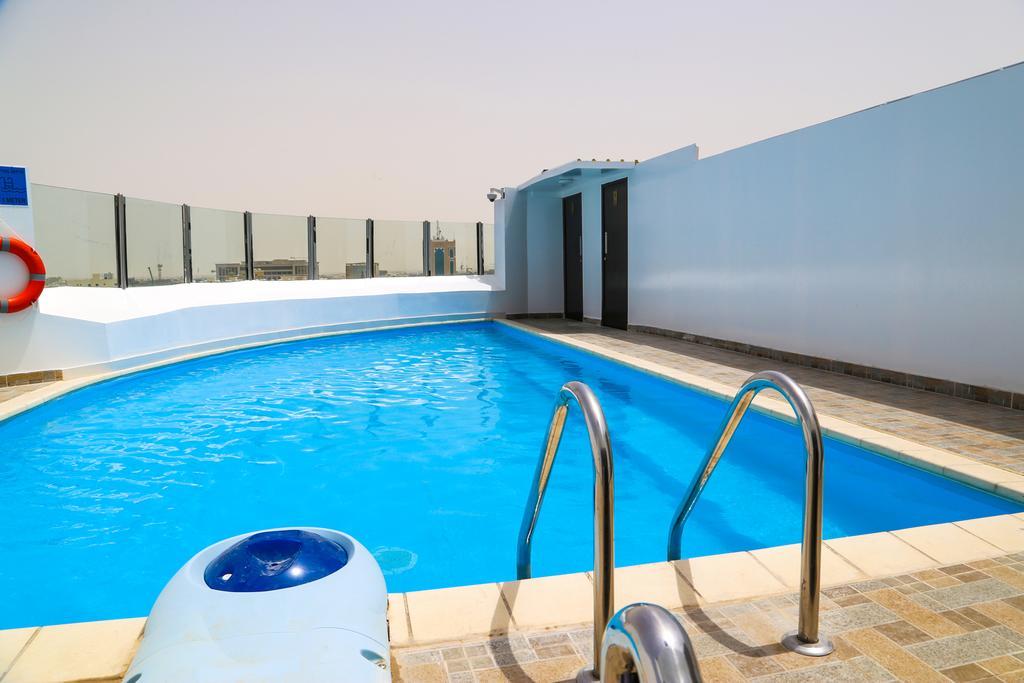 The Town Hotel Doha Kültér fotó